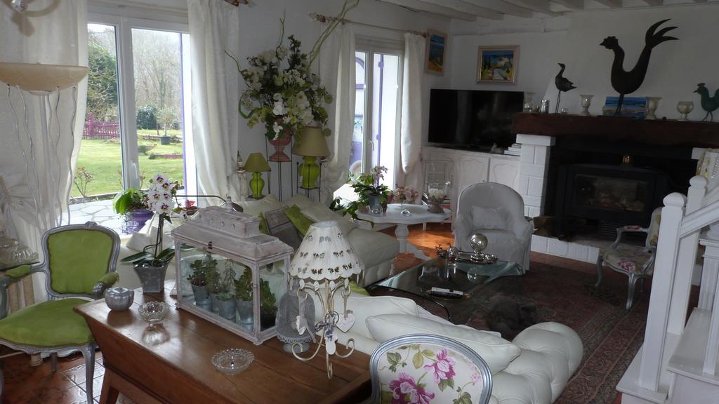 Le Jardin De Marie-Jeanne Bed and Breakfast Achy Exteriör bild